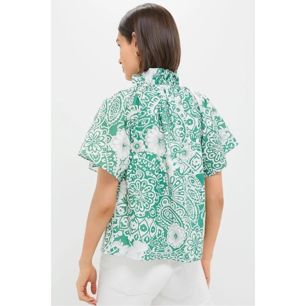 Tuckernuck Green and White Floral Print Ruffle Neck Top - Picture 5 of 11